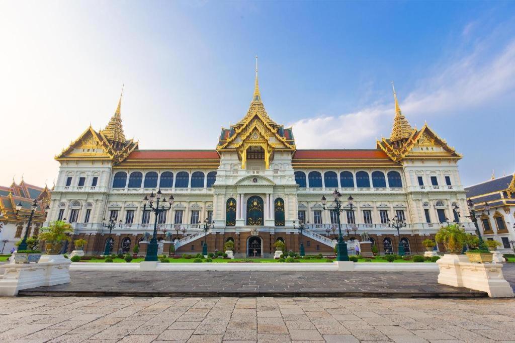 Alameda Suites Hotel Bangkok Exterior photo